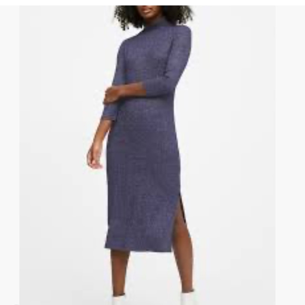 Banana Republic luxespun turtleneck dress in navy blue size small